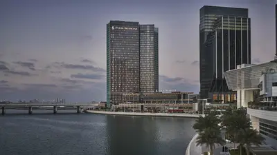 Four Seasons Private Residences photo 11